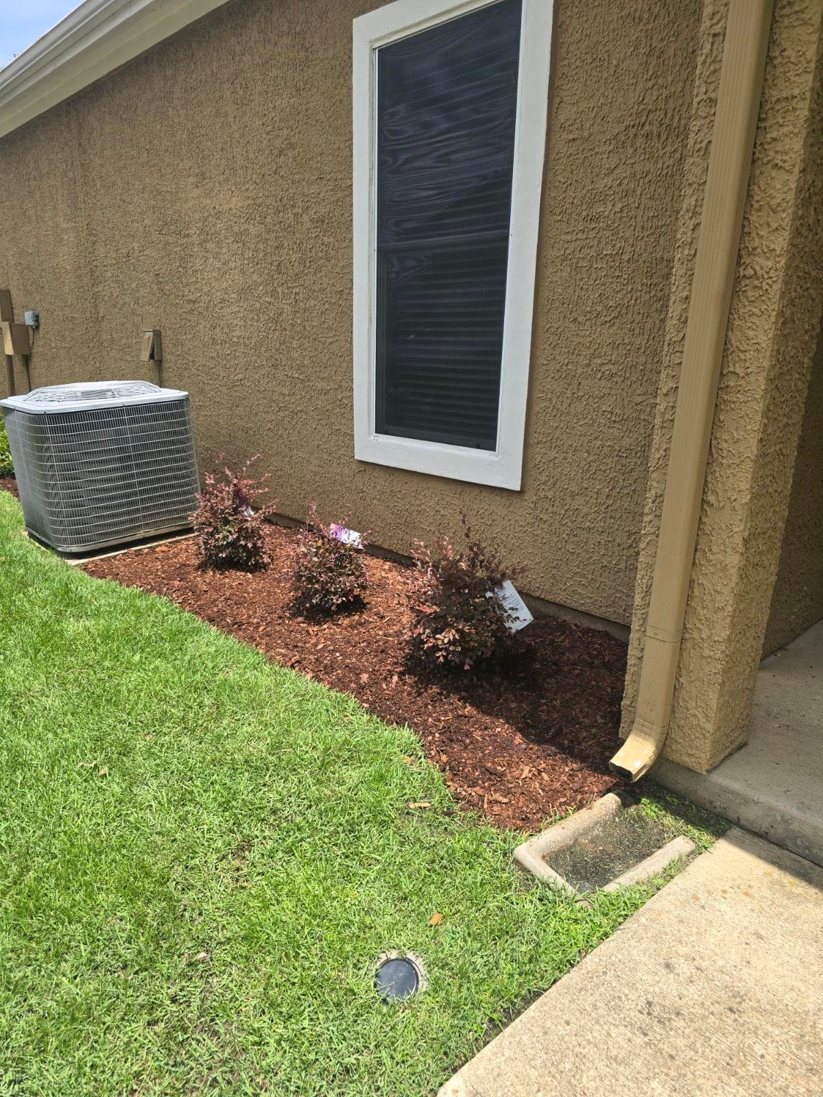 Gallery photos for Boost Your Curb Appeal With Lush Landscaping: Image #1